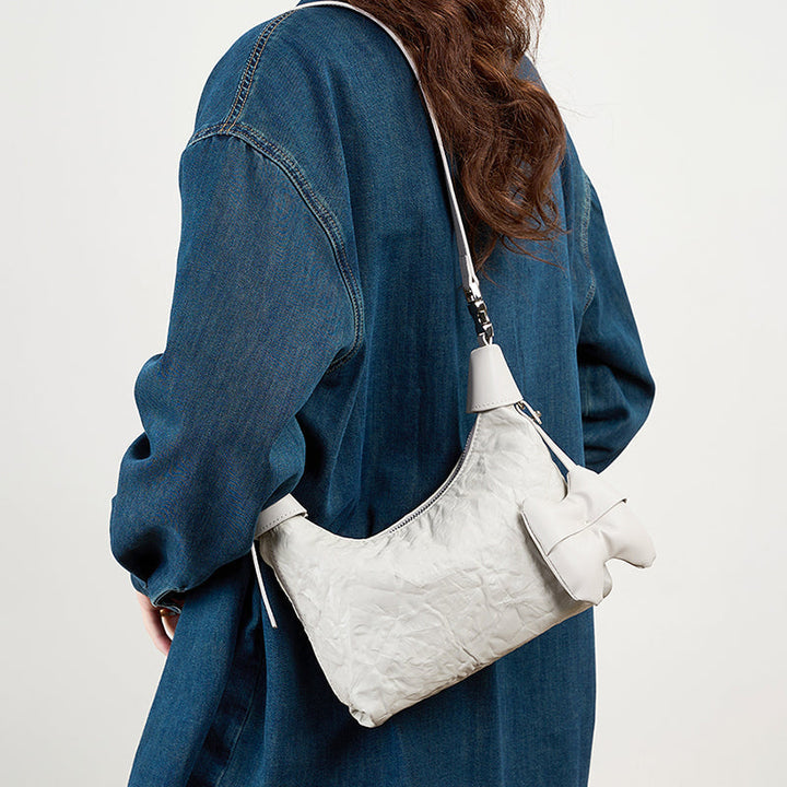 Valsenia Noir Crinkle Mini-Tasche