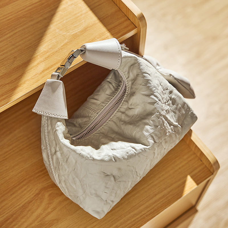 Valsenia Noir Crinkle Mini-Tasche