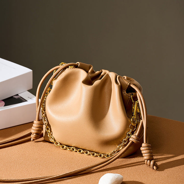 Valsenia Weichtasche aus Leder