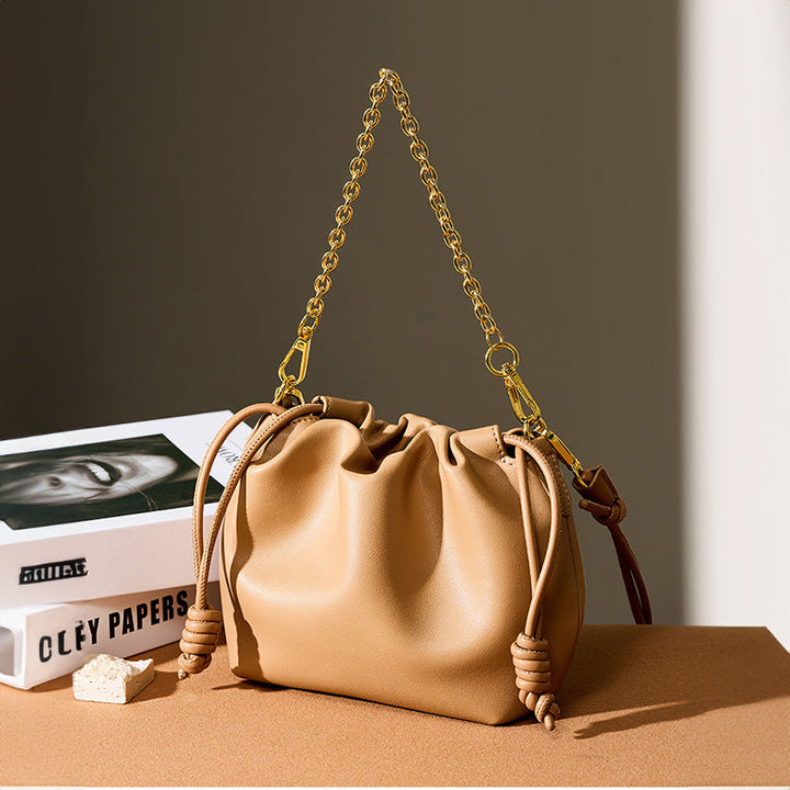 Valsenia Weichtasche aus Leder