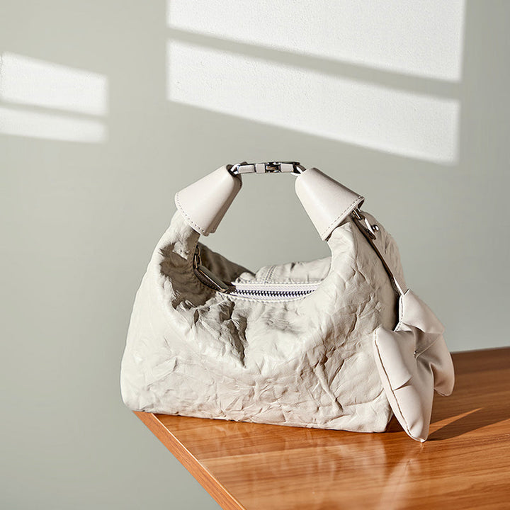 Valsenia Noir Crinkle Mini-Tasche