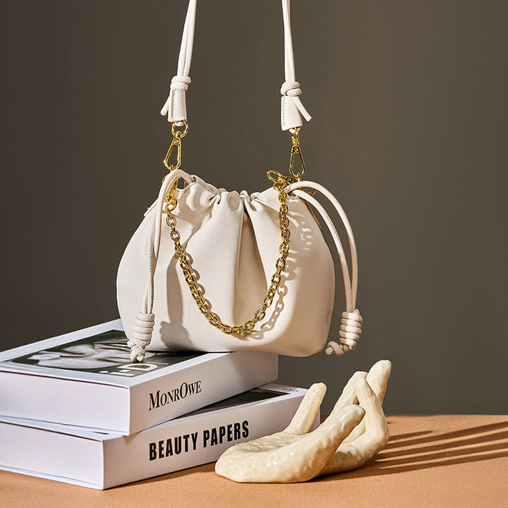 Valsenia Weichtasche aus Leder