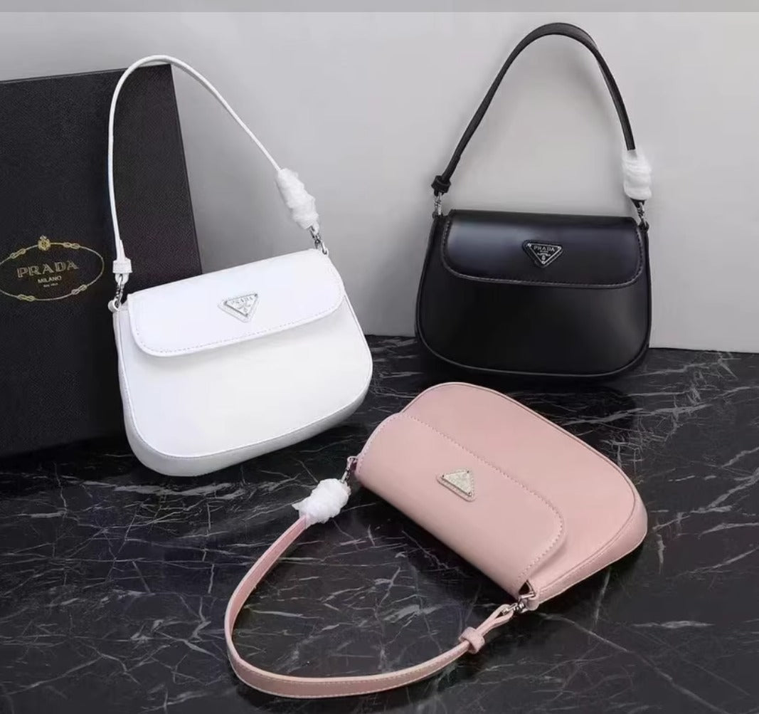 Valsenia Prada Cleo Schultertasche mit Überschlag