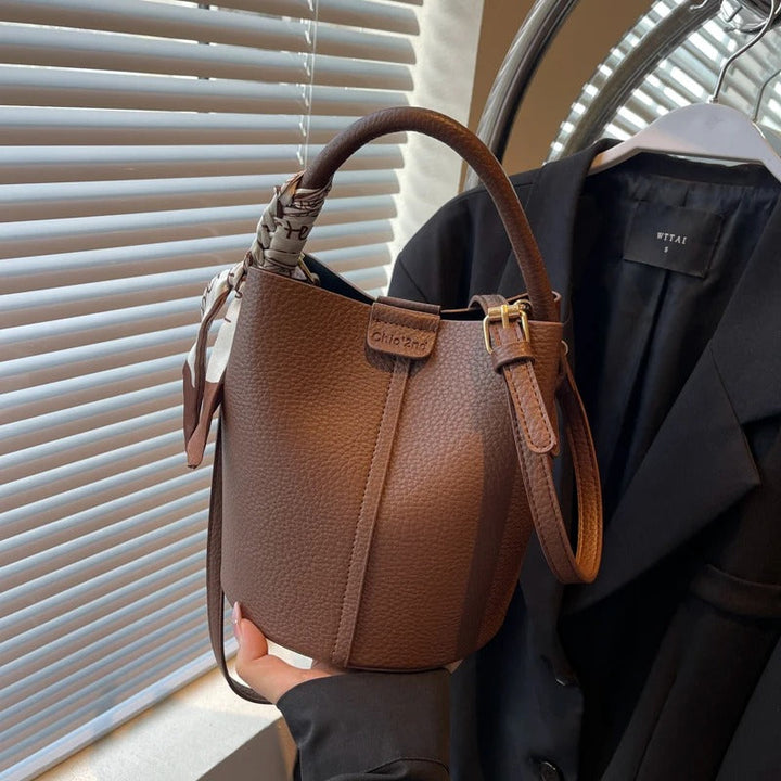 Valsenia Senior leather bag